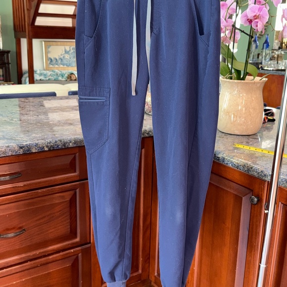 Figs Women's Joggers in Navy with Gray Details XS - Picture 6 of 6